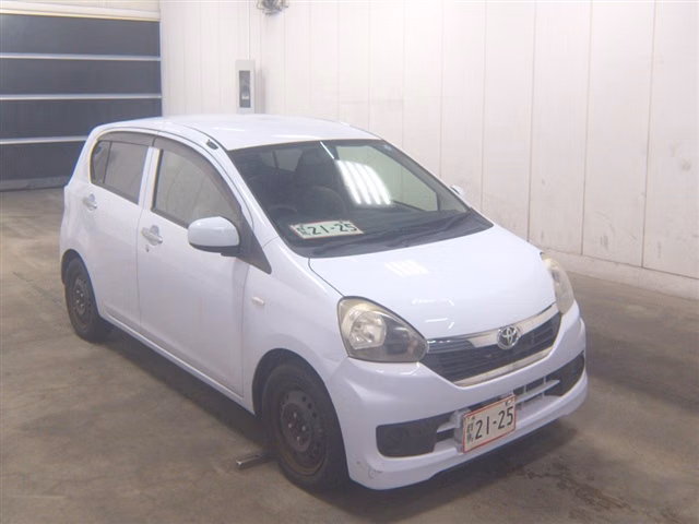 TOYOTA PIXIS EPOCH