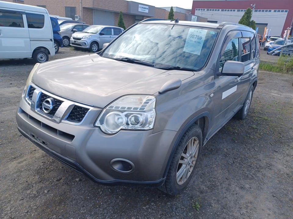 NISSAN X-TRAIL