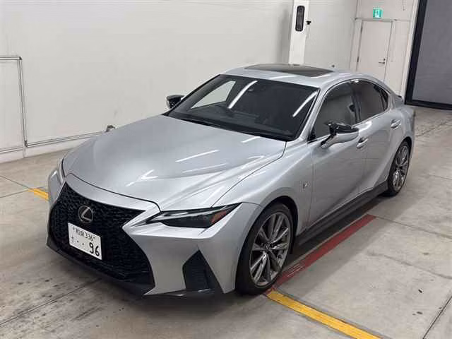 LEXUS IS350