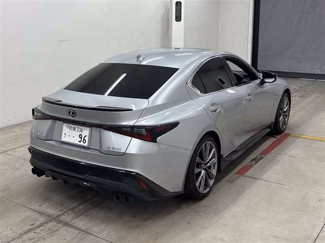 LEXUS IS350