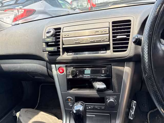 SUBARU LEGACY