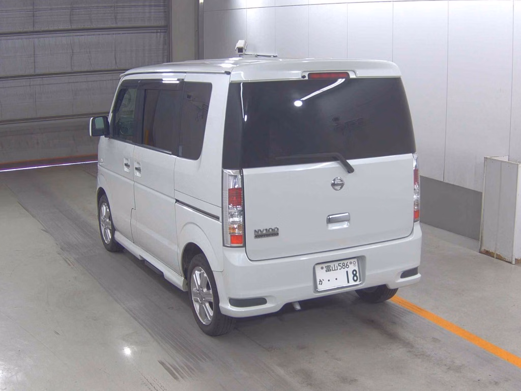 NISSAN NV100 CLIPPER
