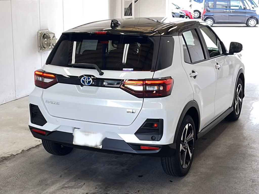 TOYOTA RAIZE