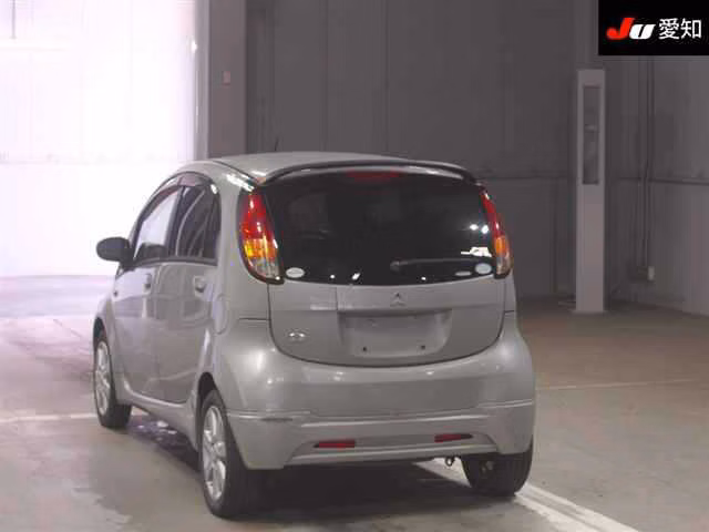 MITSUBISHI I