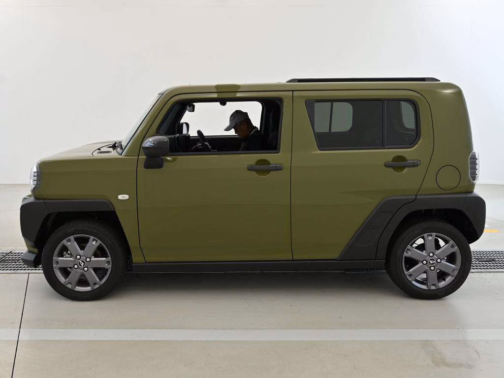 DAIHATSU TAFT