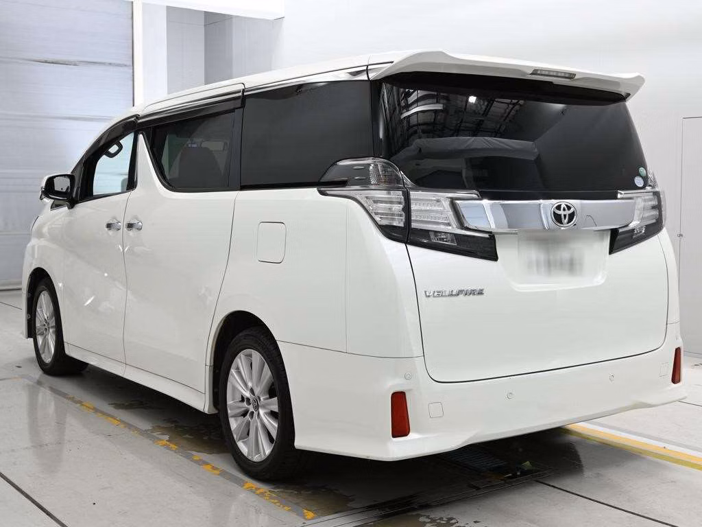 TOYOTA VELLFIRE