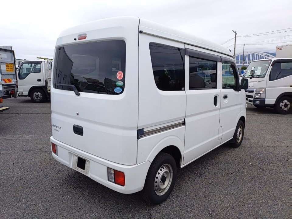 MITSUBISHI MINICAB