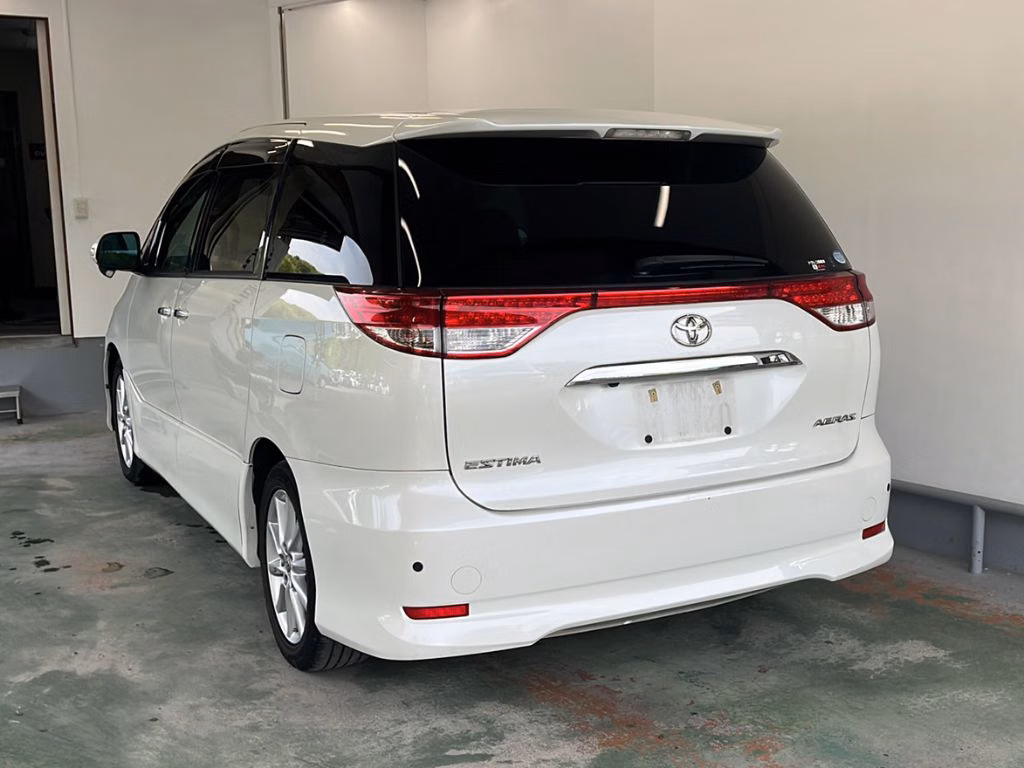TOYOTA ESTIMA