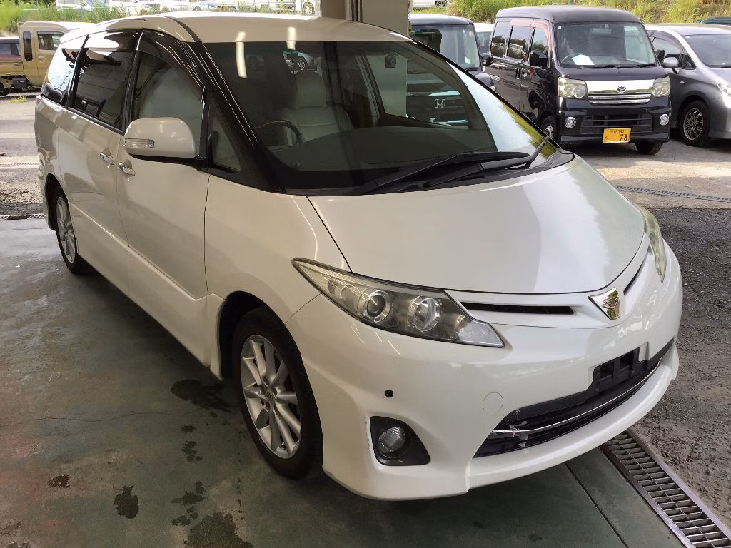 TOYOTA ESTIMA