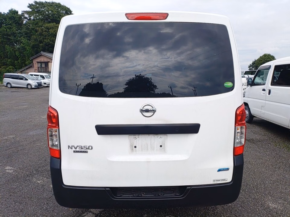 NISSAN NV350 CARAVAN