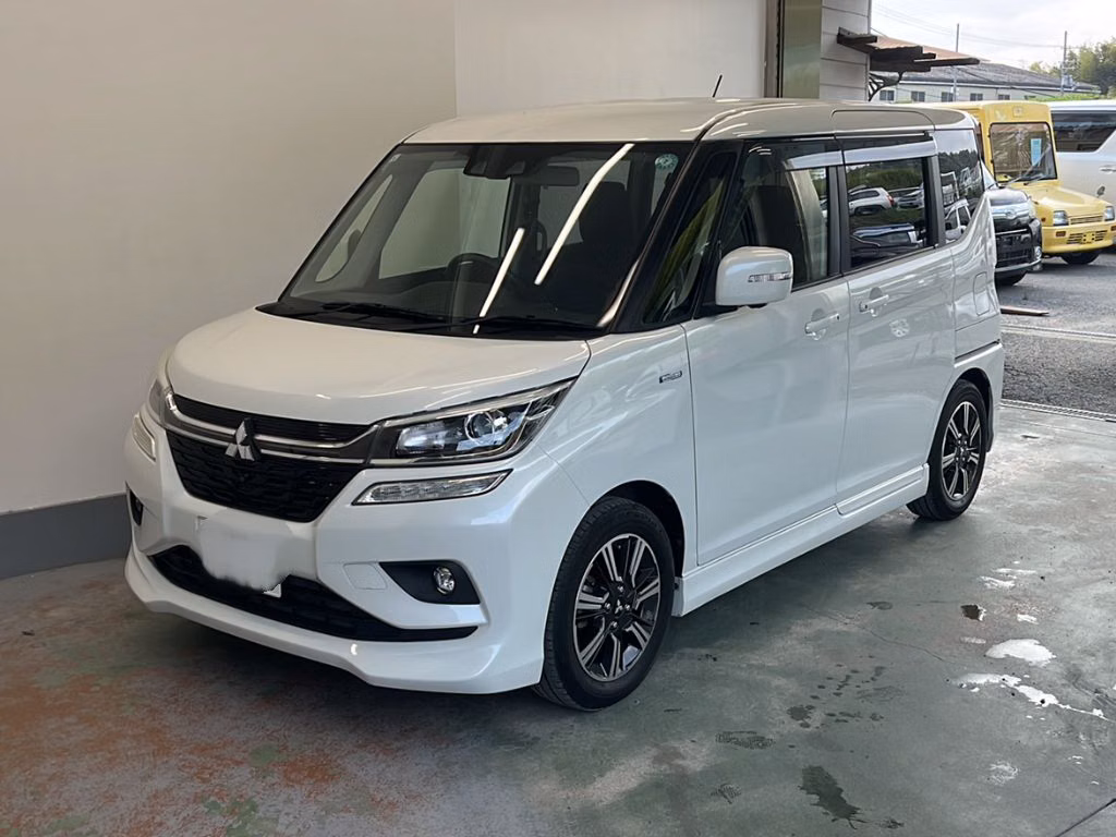 MITSUBISHI DELICA D:2