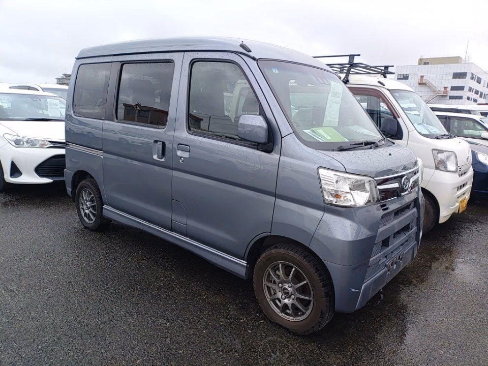 DAIHATSU ATRAI