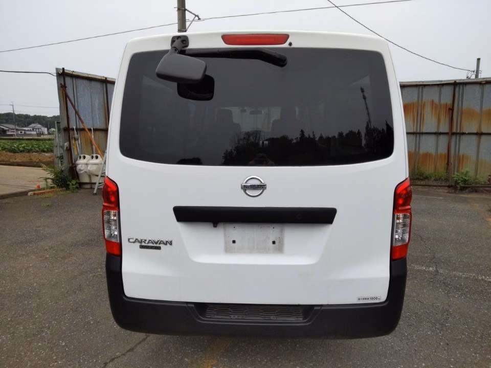 NISSAN NV350 CARAVAN