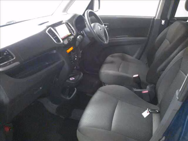 MITSUBISHI DELICA D:2