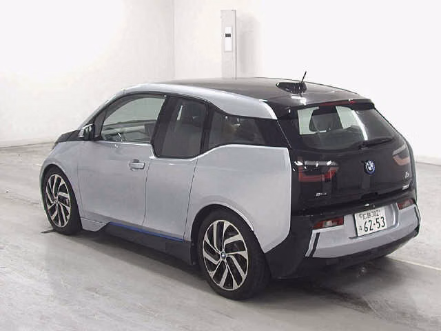 BMW I3