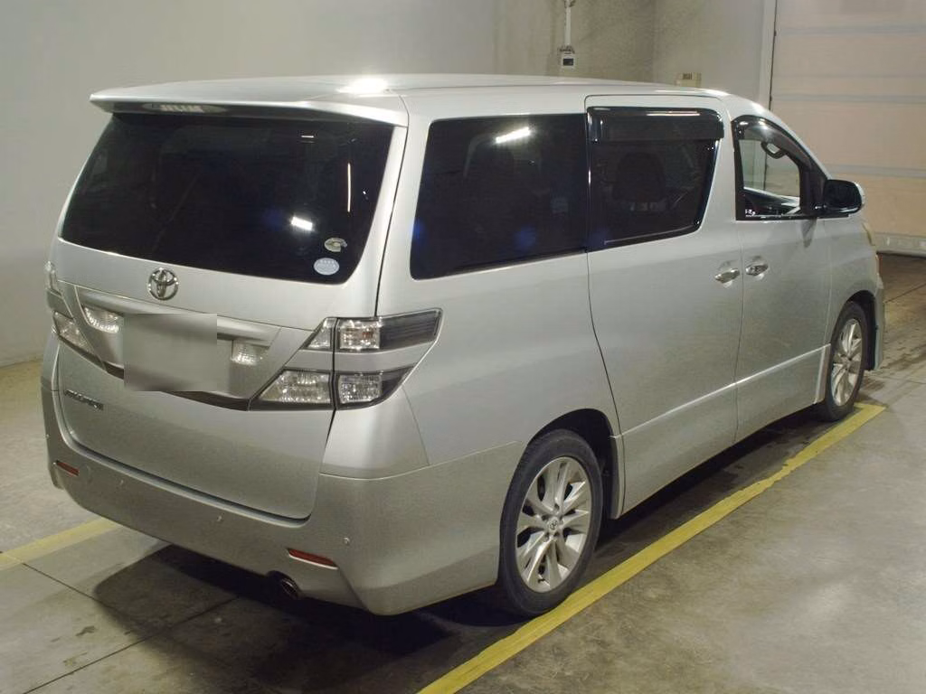 TOYOTA VELLFIRE