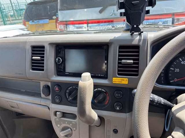 MITSUBISHI MINICAB