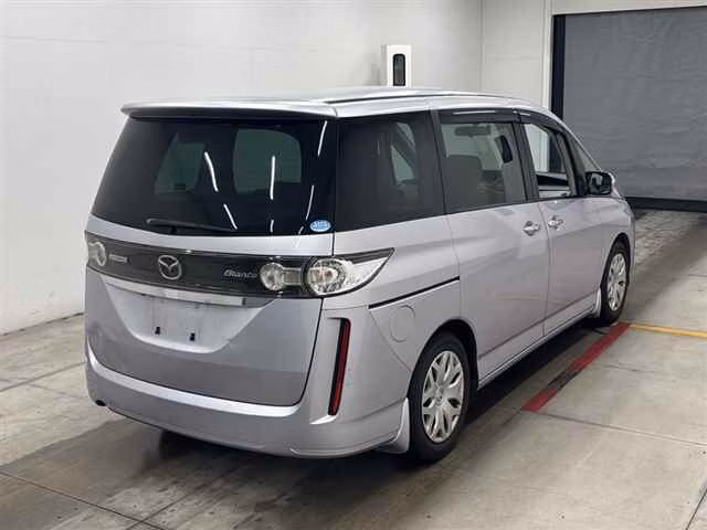 MAZDA BIANTE