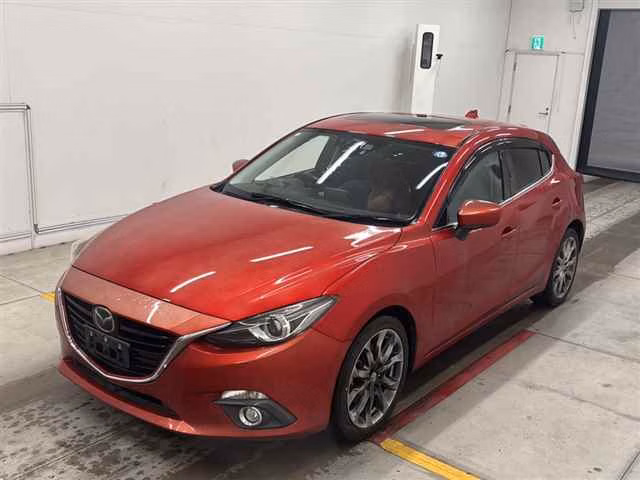 MAZDA AXELA