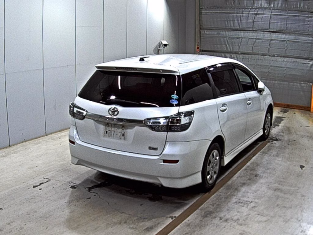 TOYOTA WISH