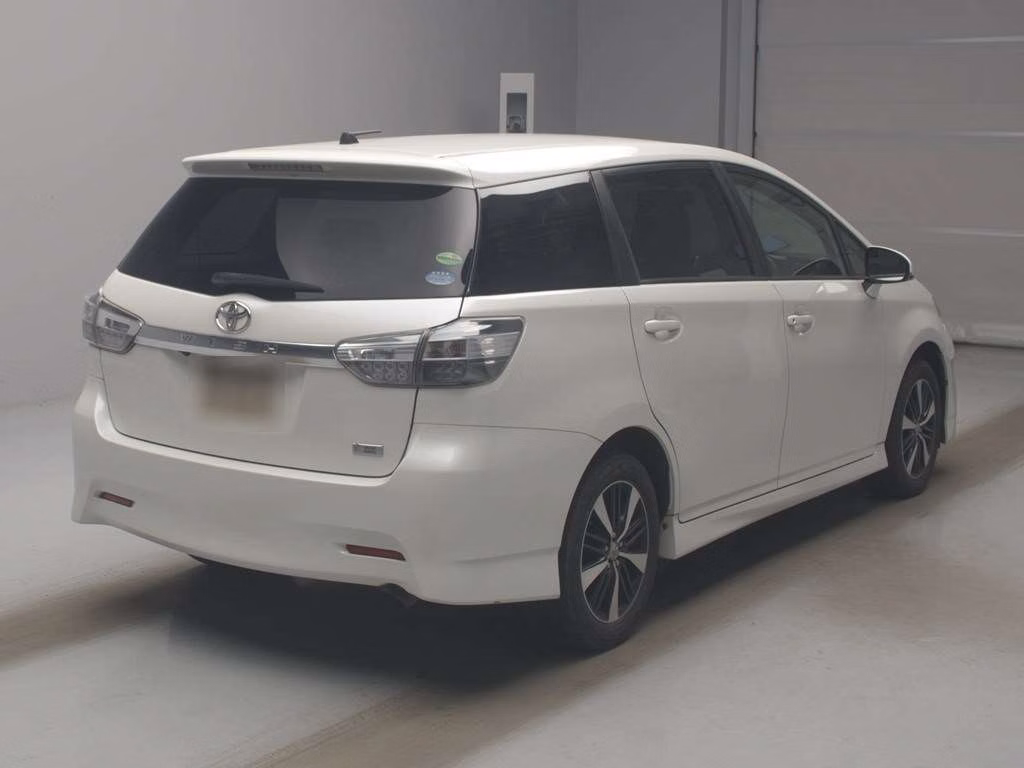 TOYOTA WISH