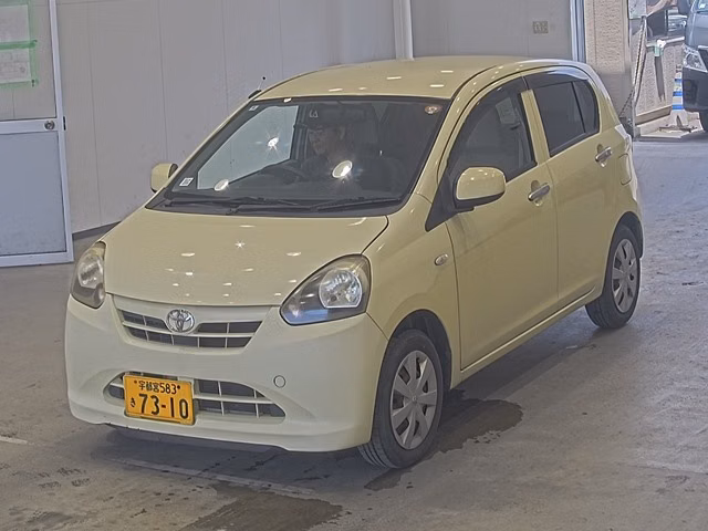 TOYOTA PIXIS EPOCH