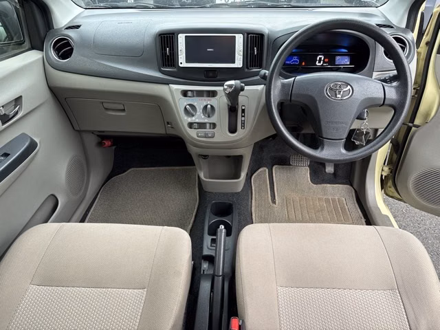 TOYOTA PIXIS EPOCH