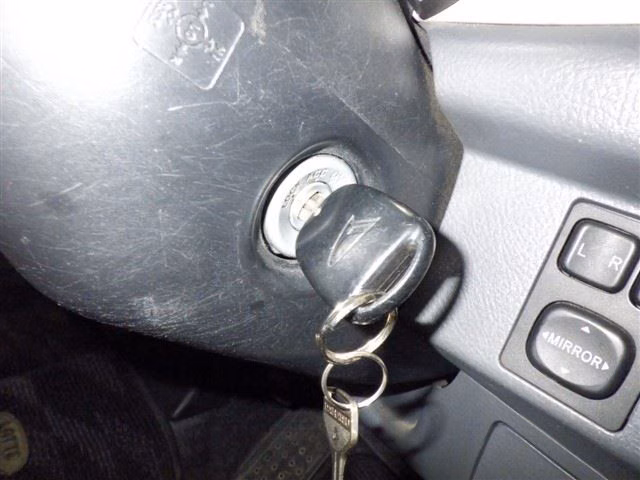 DAIHATSU MOVE LATTE