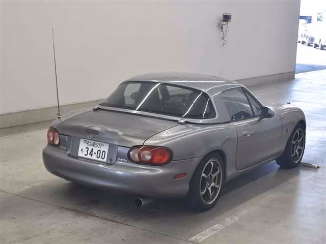 MAZDA ROADSTER