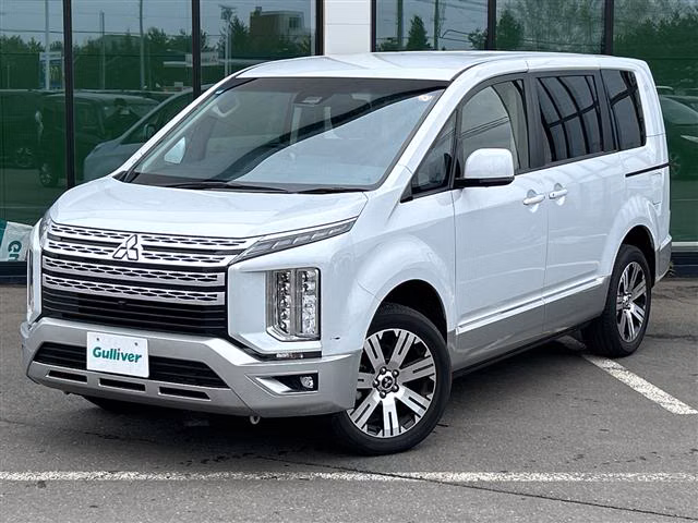 MITSUBISHI DELICA D:5