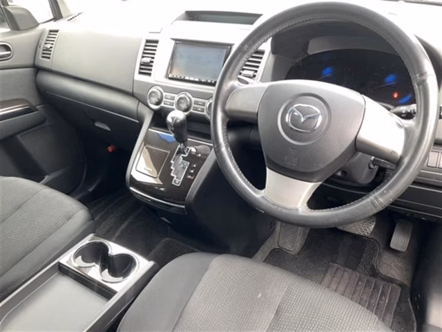 MAZDA MPV