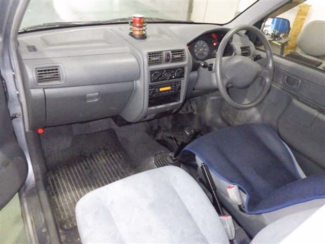 MITSUBISHI MINICA