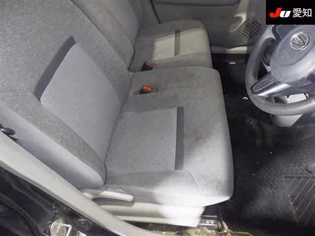 DAIHATSU BOON