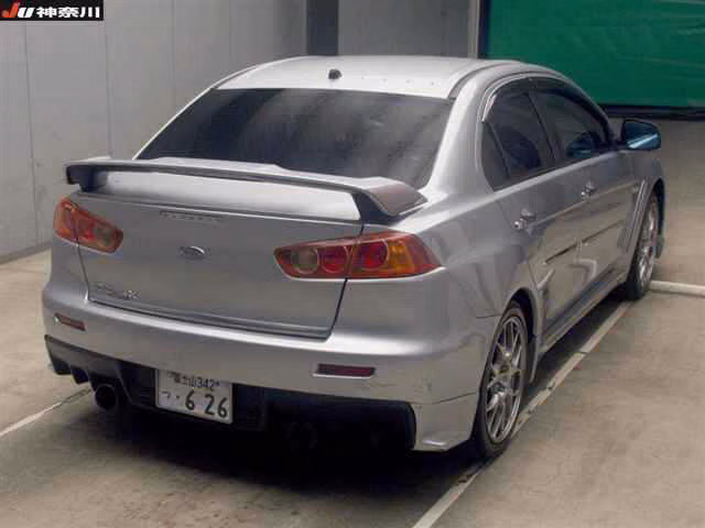 MITSUBISHI LANCER EVOLUTION