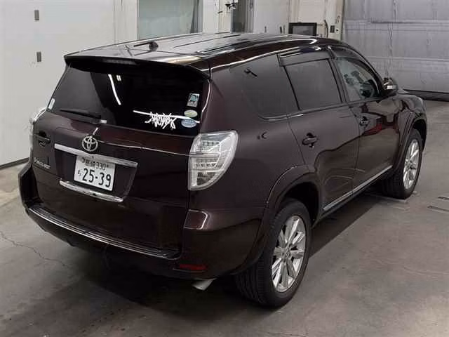 TOYOTA VANGUARD