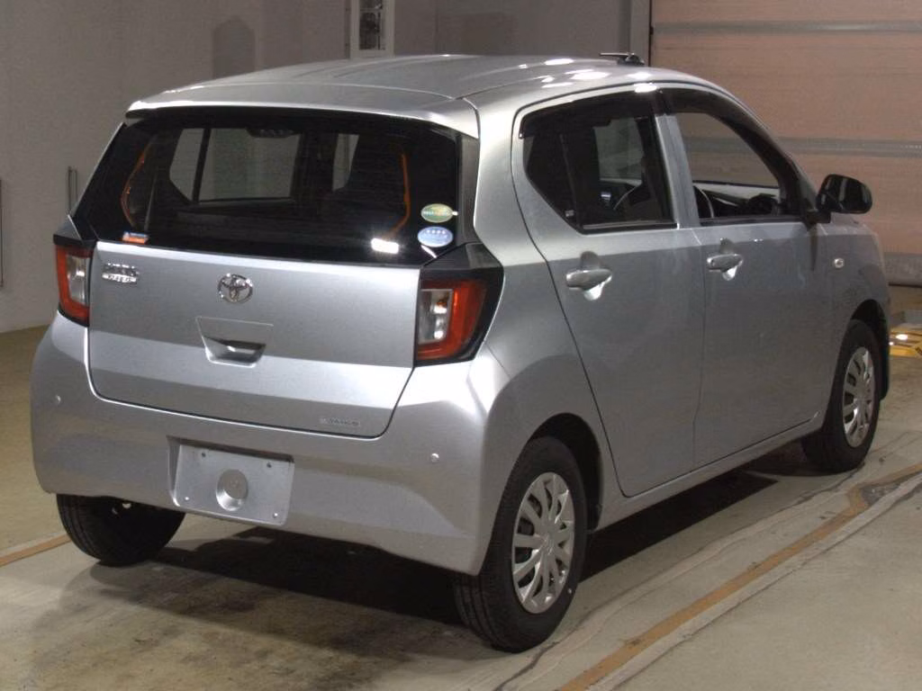TOYOTA PIXIS EPOCH