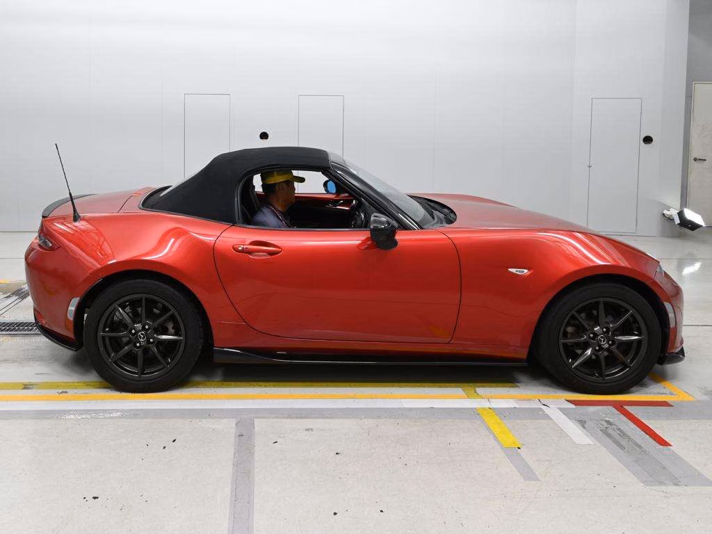 MAZDA MX-5