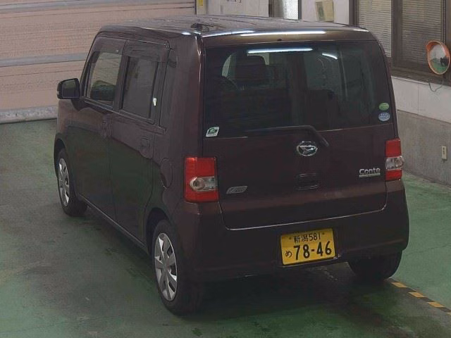 DAIHATSU MOVE CONTE