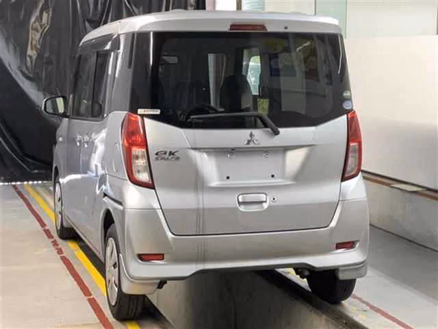 MITSUBISHI EK SPACE