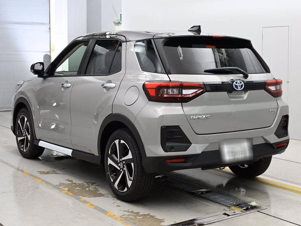 TOYOTA RAIZE