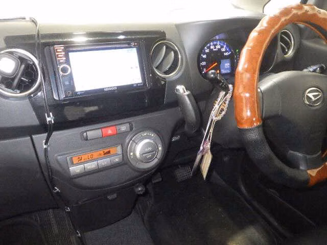 DAIHATSU TANTO EXE