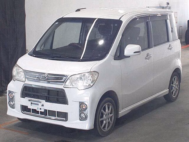 DAIHATSU TANTO EXE