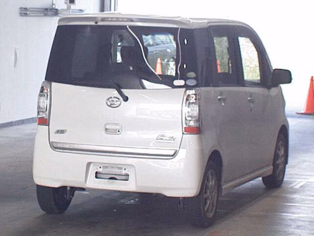 DAIHATSU TANTO EXE