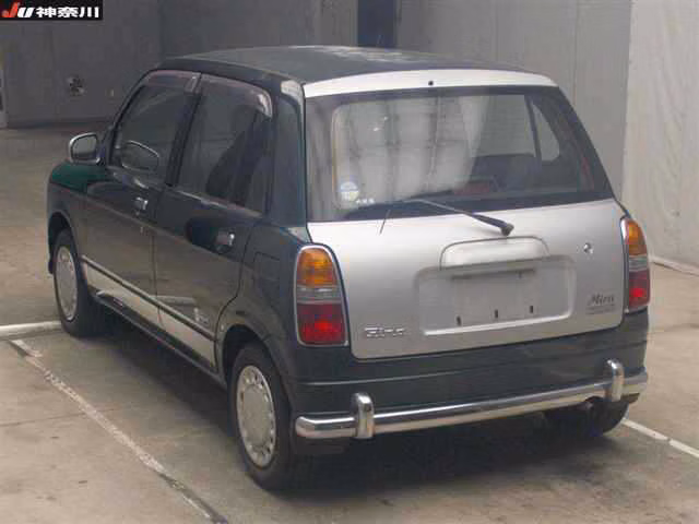DAIHATSU MIRA GINO