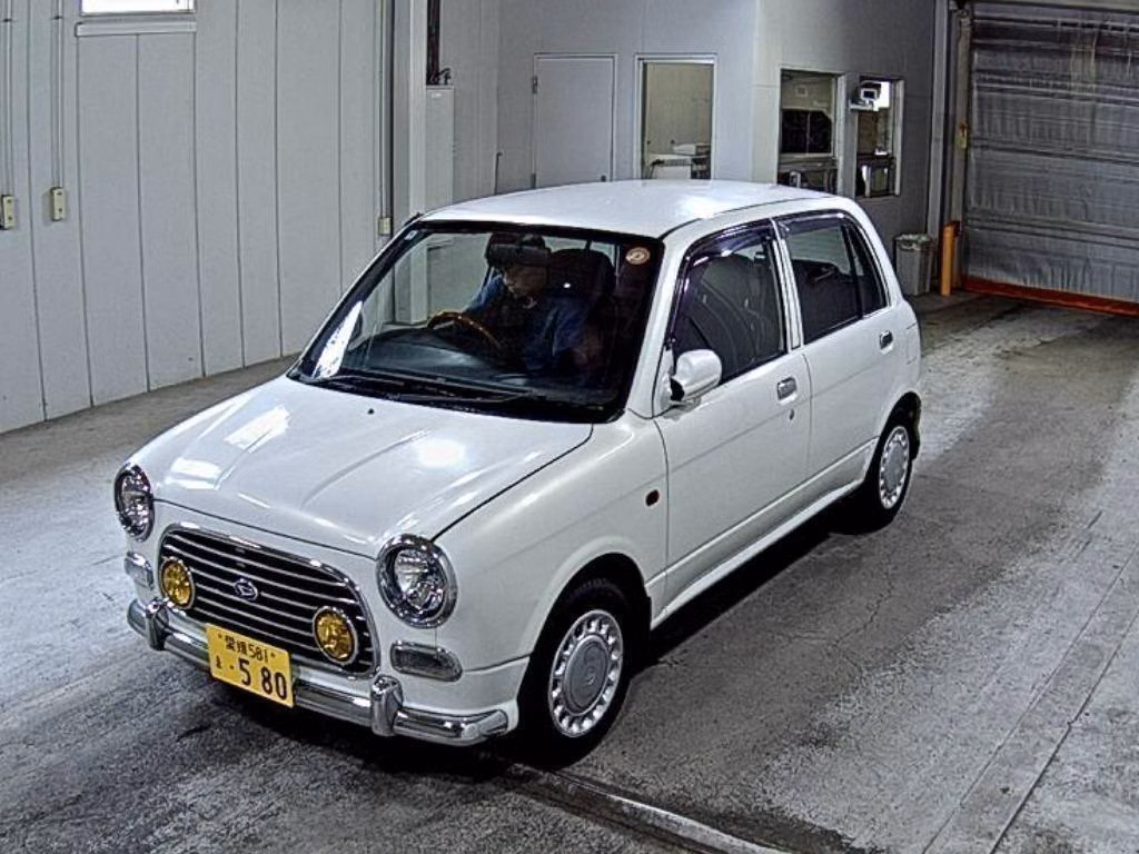 DAIHATSU MIRA GINO
