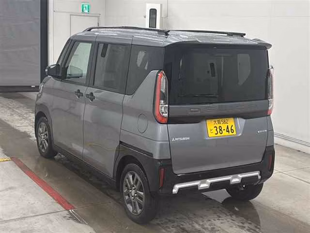 MITSUBISHI DELICA MINI