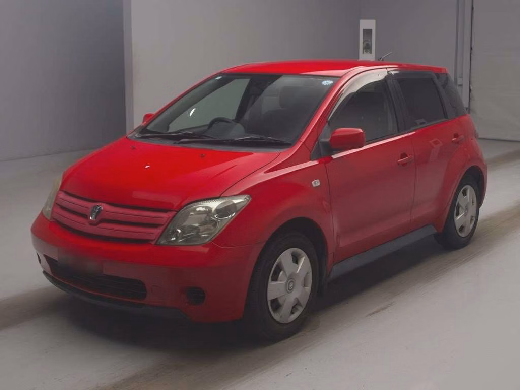 TOYOTA IST