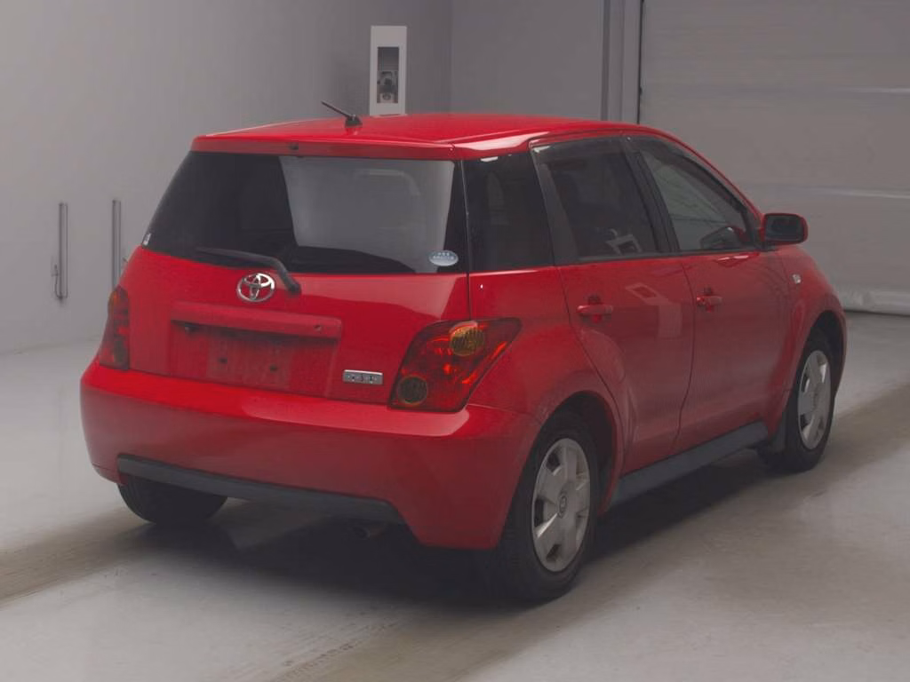 TOYOTA IST