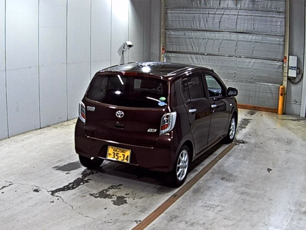 TOYOTA PIXIS EPOCH
