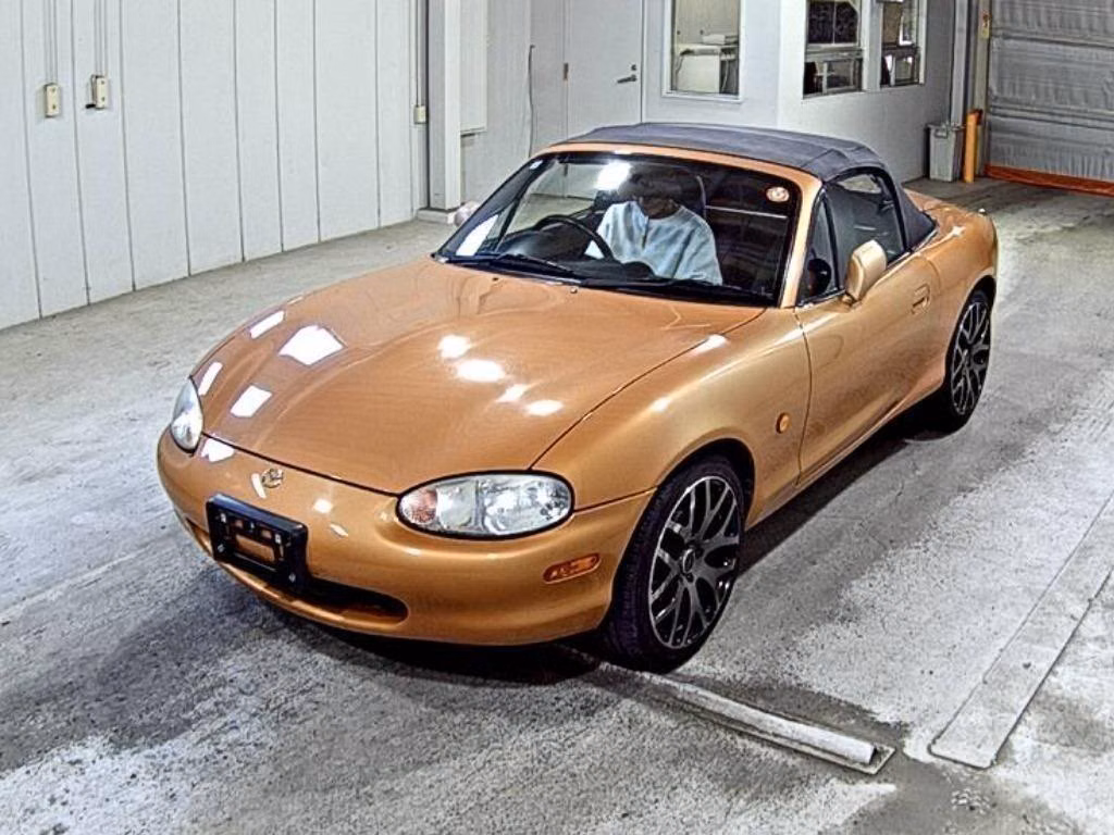 MAZDA ROADSTER